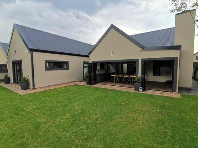 House for sale in Oranjeville, Free State