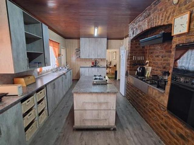 House for sale in Kimberley, Frances Baard District Municipality