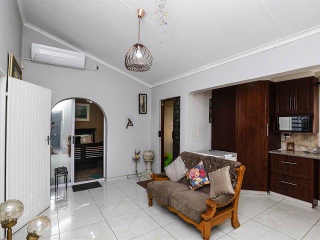 House for sale in Seaview, Kwazulu-natal