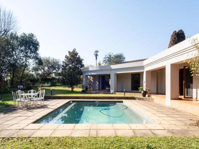 House for sale in Hilton
