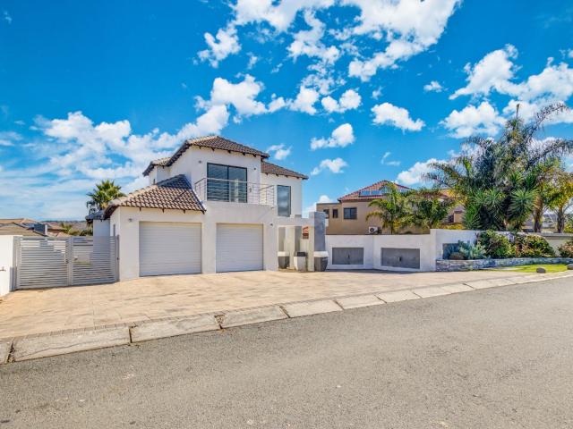 House for sale in Nooitgedacht, Gauteng