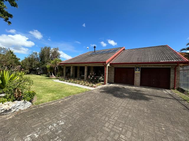 House for sale in Cape St Francis, Eastern Cape