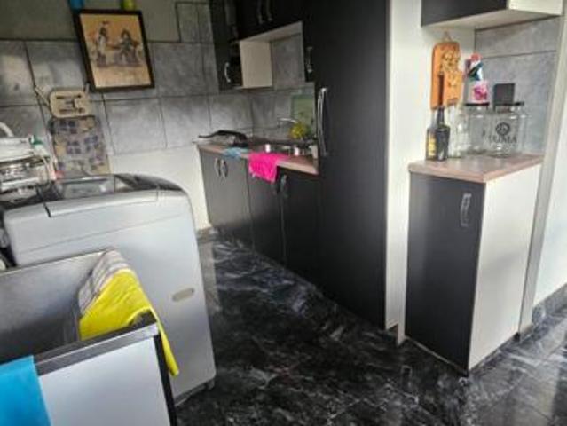 House for sale in Newcastle Local Municipality, Amajuba District Municipality