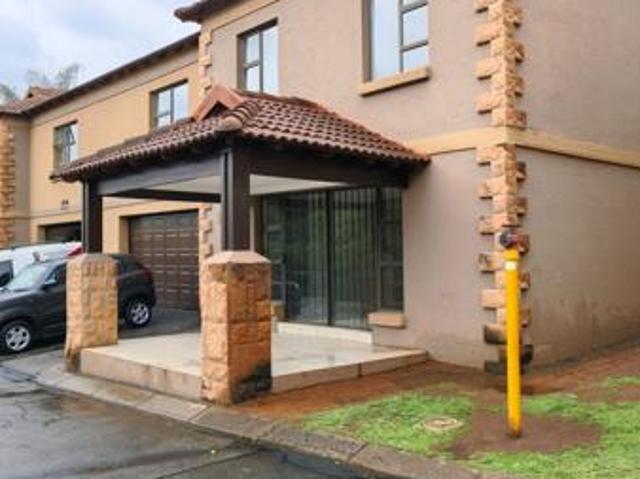 House for rent in North West