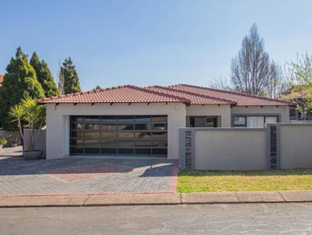 House for sale in North West