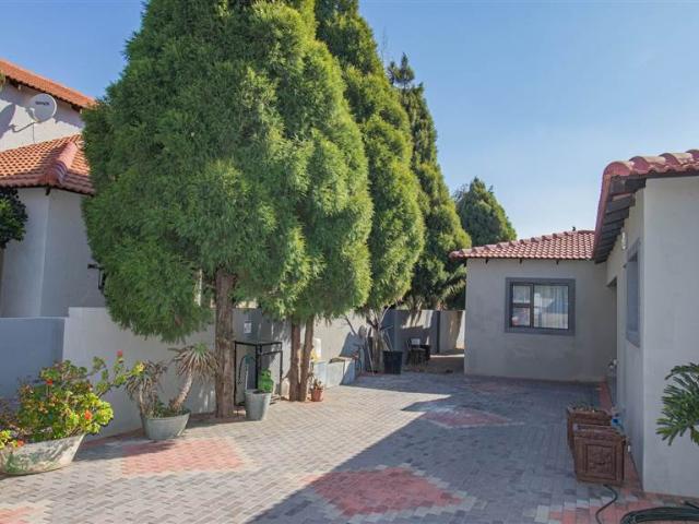House for sale in North West