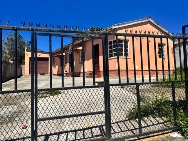 House for sale in Wild Coast Abalone, Great Kei Local Municipality