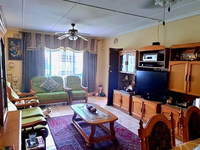 House for sale in Seaview, Kwazulu-natal