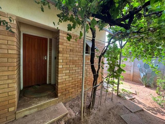 House for sale in Frances Baard, Northern Cape