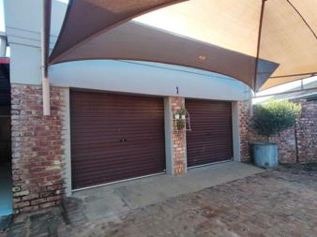 House for sale in Frances Baard, Northern Cape