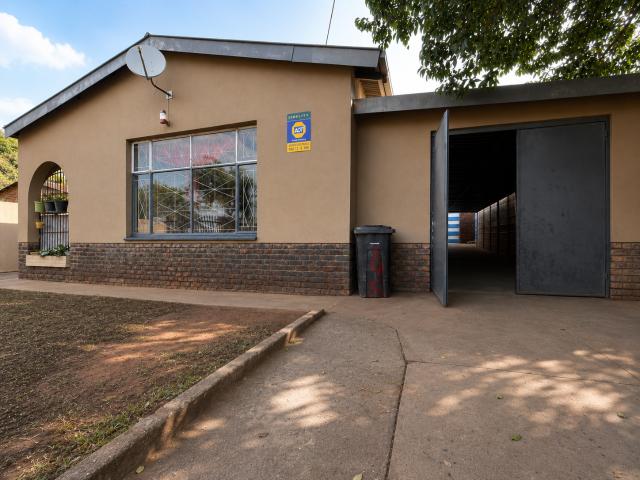 House for sale in Waterkloof, Gauteng