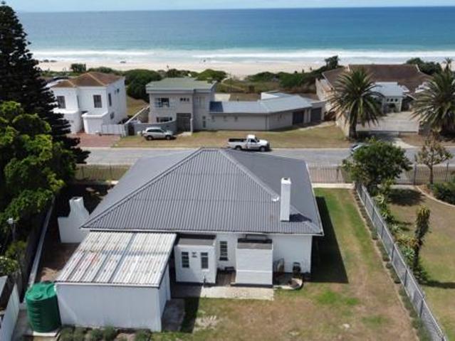 House for sale in Cape St Francis, Eastern Cape