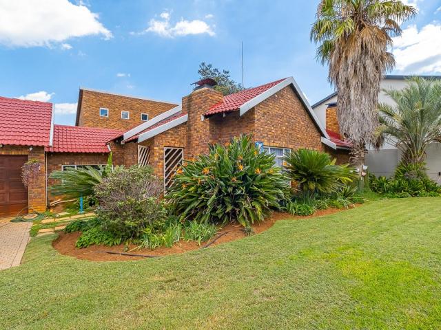 House for sale in Lesedi Local Municipality, Gauteng