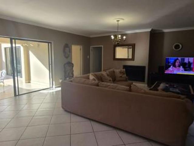 House for sale in Kai Garib, Northern Cape