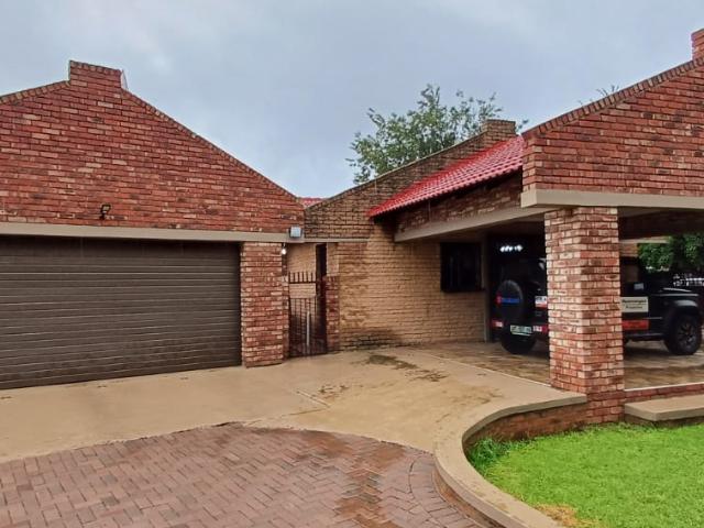 House for sale in Dr Kenneth Kaunda, North West