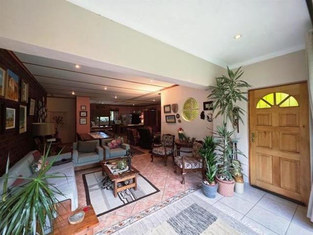 House for sale in Dr Kenneth Kaunda, North West