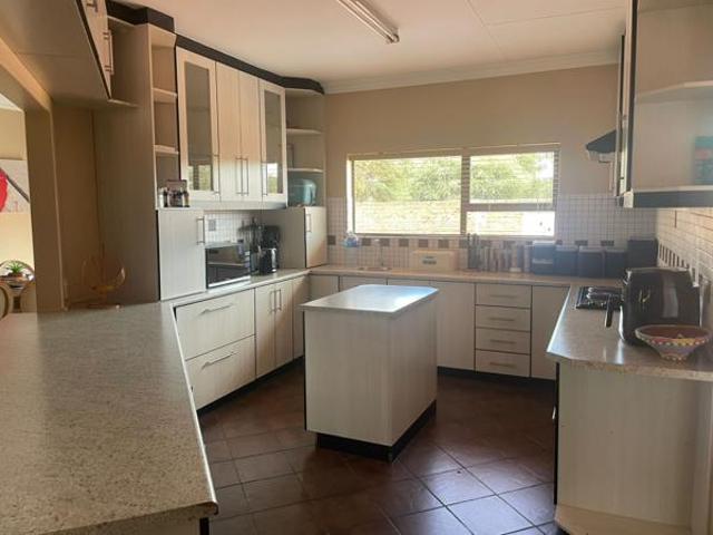 House for sale in Kgalagadi, Northern Cape