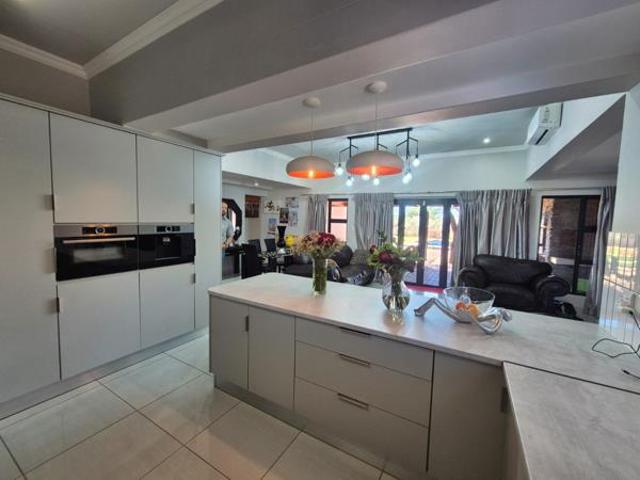 House for sale in Kgalagadi, Northern Cape