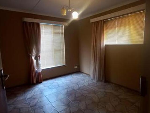 House for sale in Kgalagadi, Northern Cape