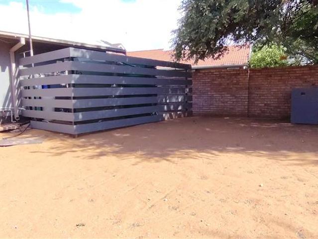 House for sale in Kgalagadi, Northern Cape