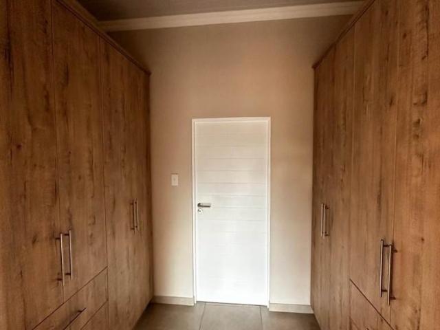 House for sale in Kgalagadi, Northern Cape