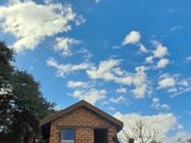 House for sale in Kgalagadi, Northern Cape