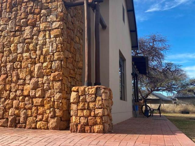 House for sale in Kgalagadi, Northern Cape