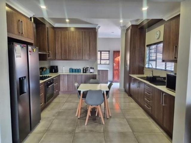 House for sale in Kgalagadi, Northern Cape