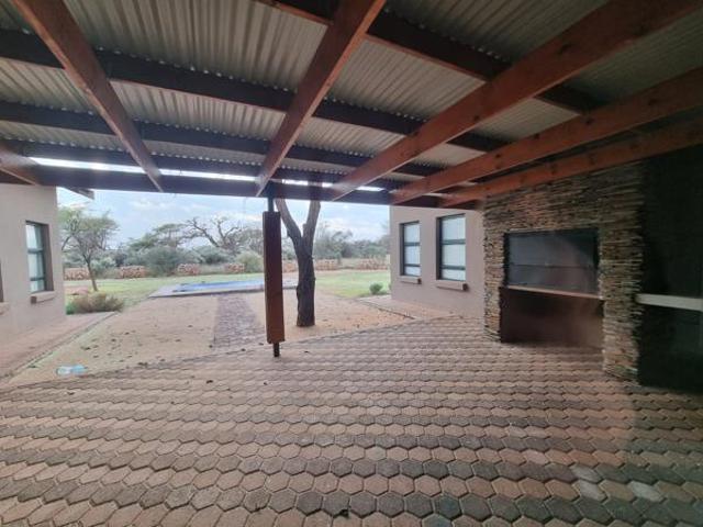 House for sale in Kgalagadi, Northern Cape