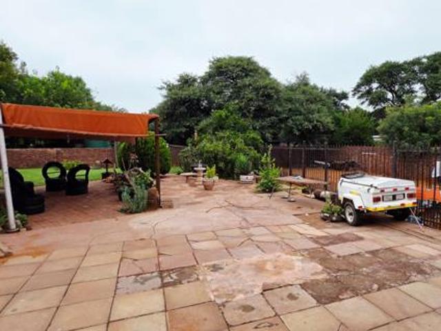 House for sale in Kgalagadi, Northern Cape