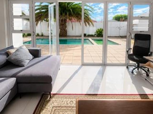 House for sale in Cape Town, Western Cape