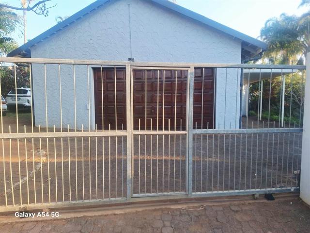 House for sale in UMhlathuze Municipality, Kwazulu-natal