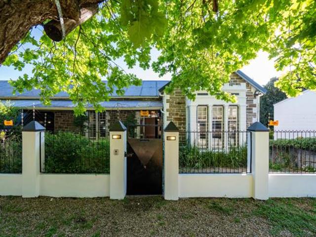 House for sale in Makhanda, Makana Local Municipality