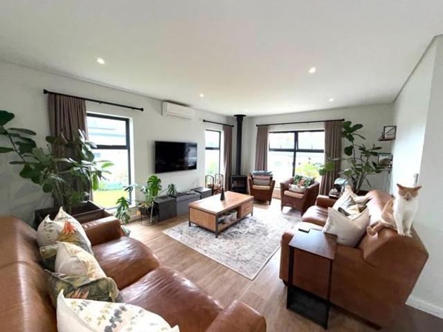 House for sale in Durbanville, Western Cape