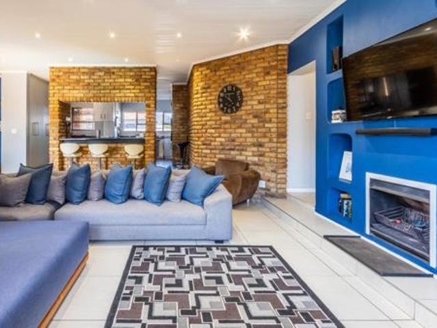 House for sale in Durbanville, Western Cape