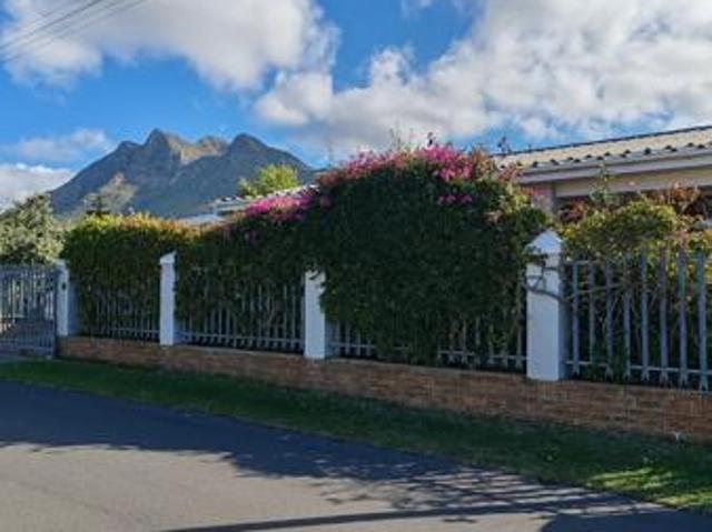 House for sale in Western Cape