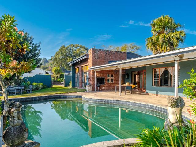 House for sale in Kloof, Kwazulu-natal