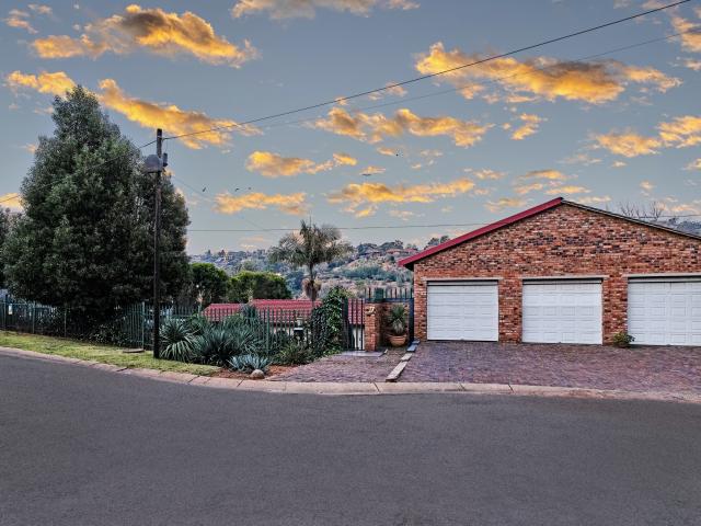 House for sale in Nooitgedacht, Gauteng