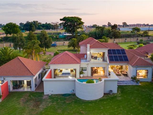 House for sale in Centurion