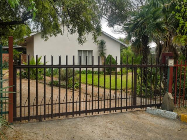 House for sale in Xhariep District Municipality, Free State