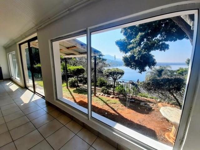 House for rent in North West