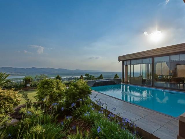 House for sale in North West