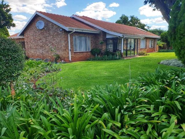 House for sale in Derby, North West