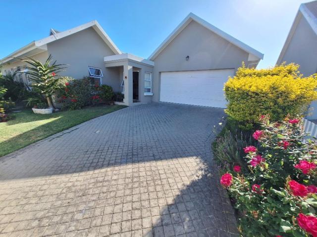 House for sale in Groot Brak Rivier, Western Cape