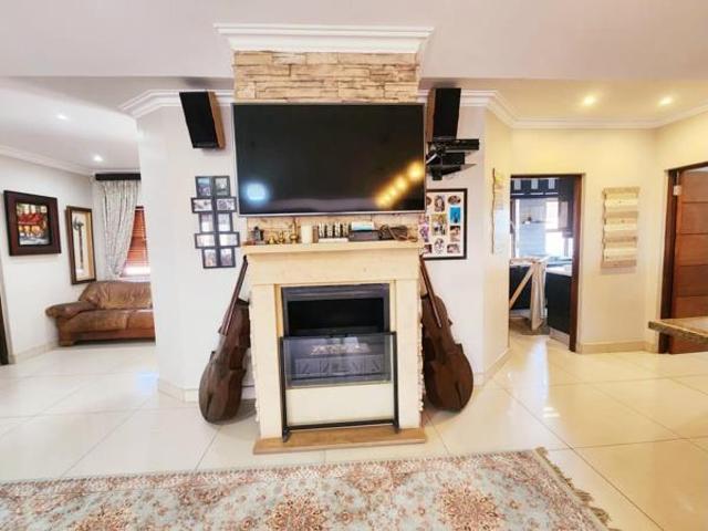 House for sale in Waterkloof, Gauteng