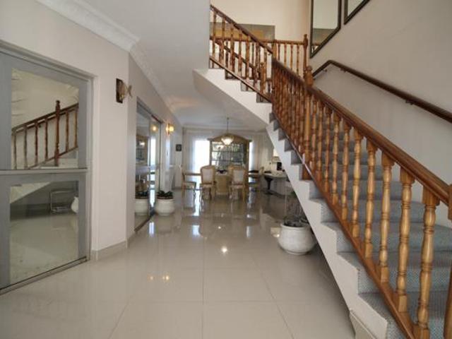 House for sale in La Mercy, Kwazulu-natal