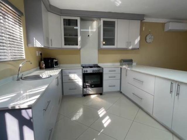 House for sale in La Mercy, Kwazulu-natal