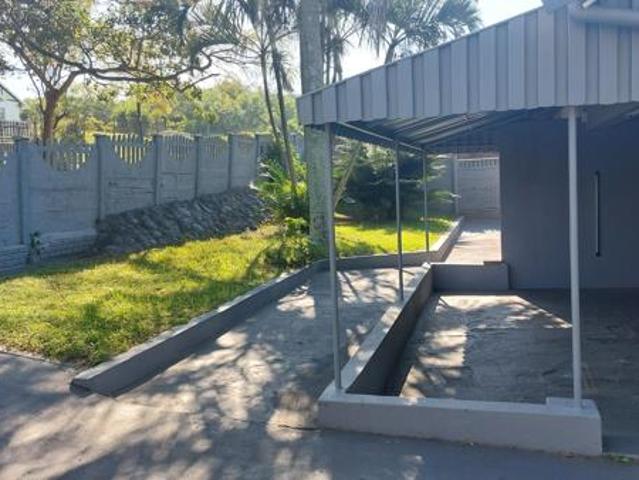 House for sale in La Mercy, Kwazulu-natal