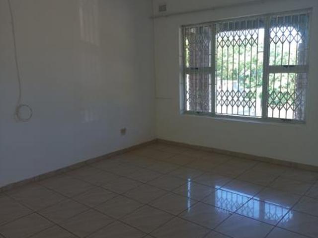 House for rent in La Mercy, eThekwini Metropolitan Municipality