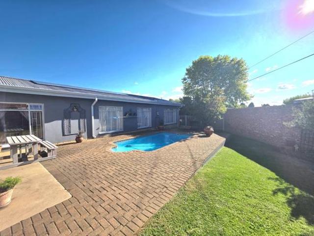 House for sale in Rosendal, Free State